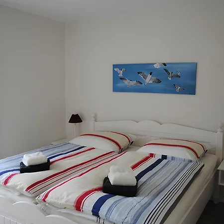 Solarferienhaus Wolkenlos * Breklum